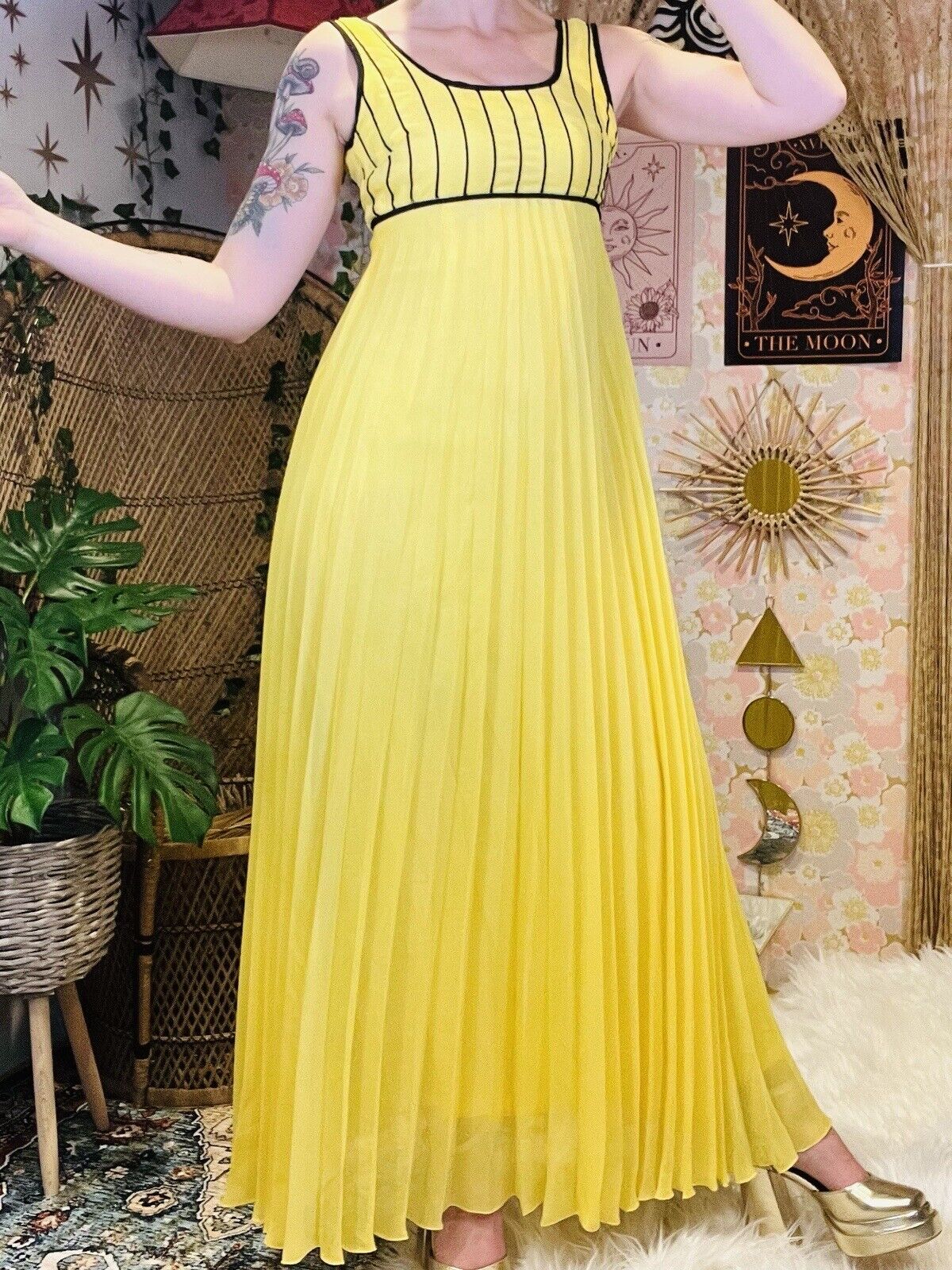 Vintage 60s Maxi Dress Fit And Flare Yellow Pleated Summer Dress Size 8