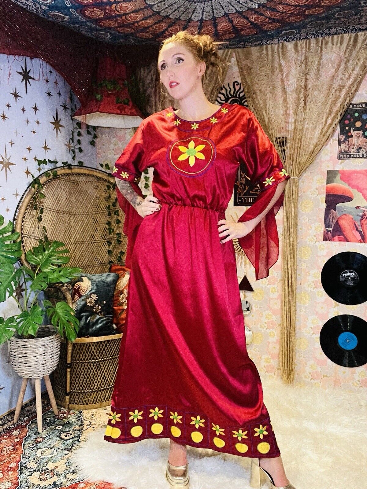 Whimsigoth Cosplay Maxi Dress Medieval Wizard Floaty Sleeves Embroidered Red 10